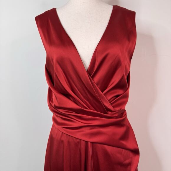 Talbot Runhof Draped Wrap Detail Sleeveless Crepe Satin Gown Red Size 8 Formal - Picture 2 of 16